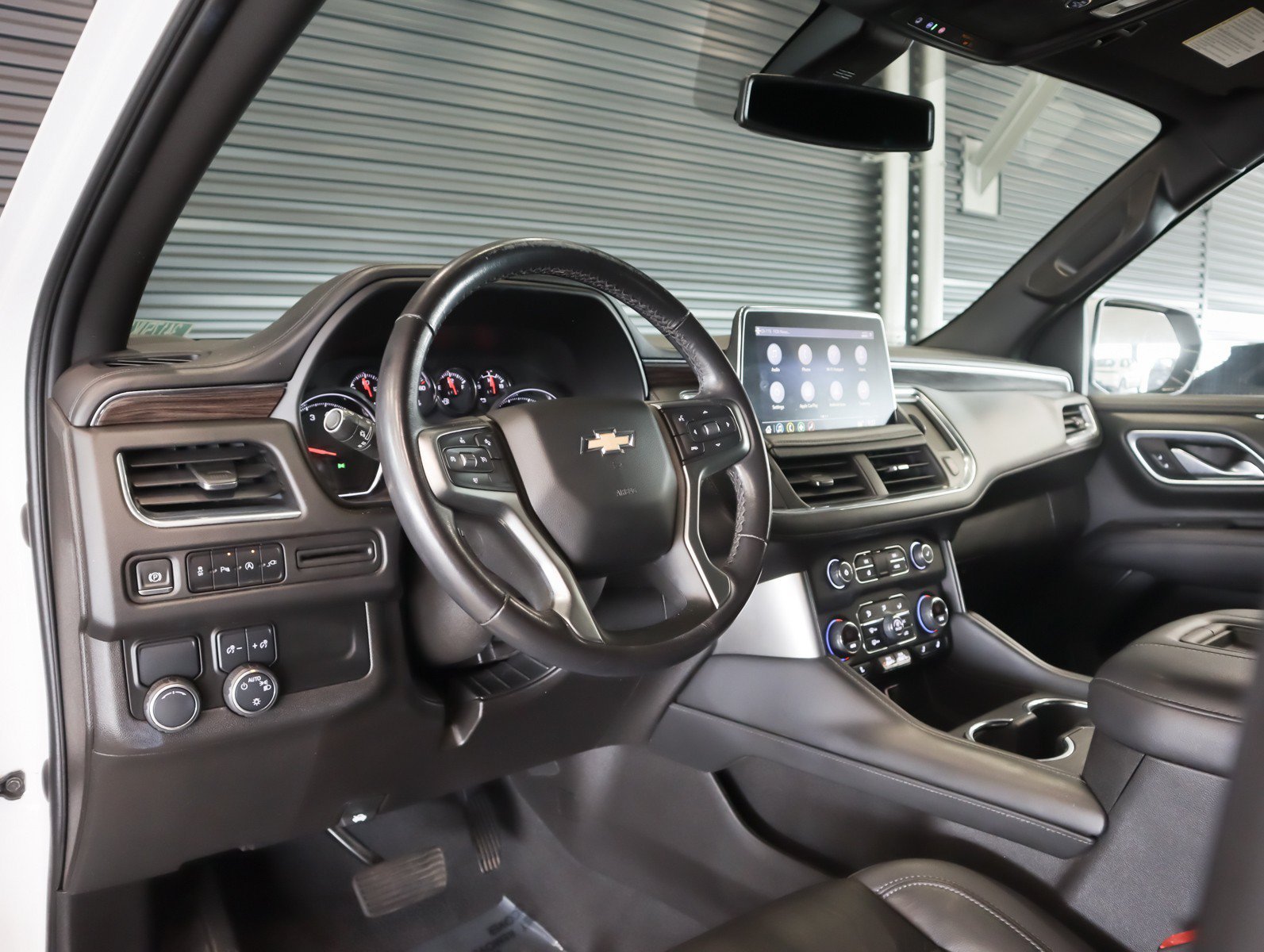 Used 2021 Summit White Chevrolet LT image 18