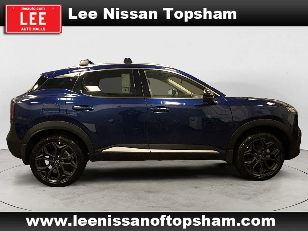 New 2026 Deep Blue Pearl Nissan SR image 7