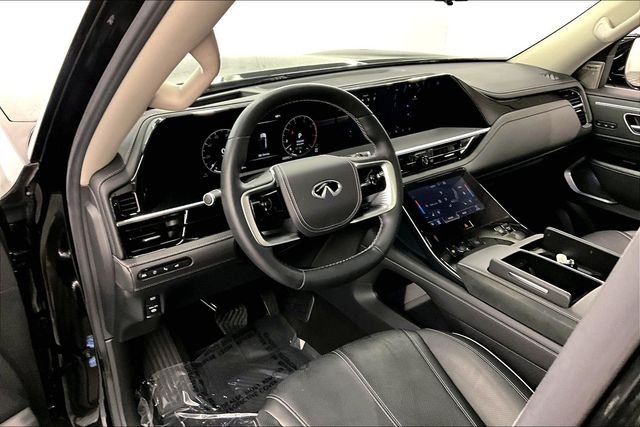 2025 INFINITI QX80 Sensory 4WD - Photo 16
