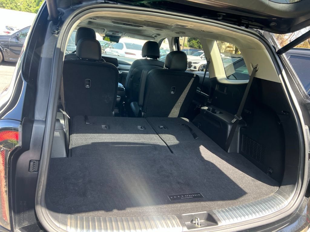 Used 2023 Ebony Black Kia SX Prestige image 6