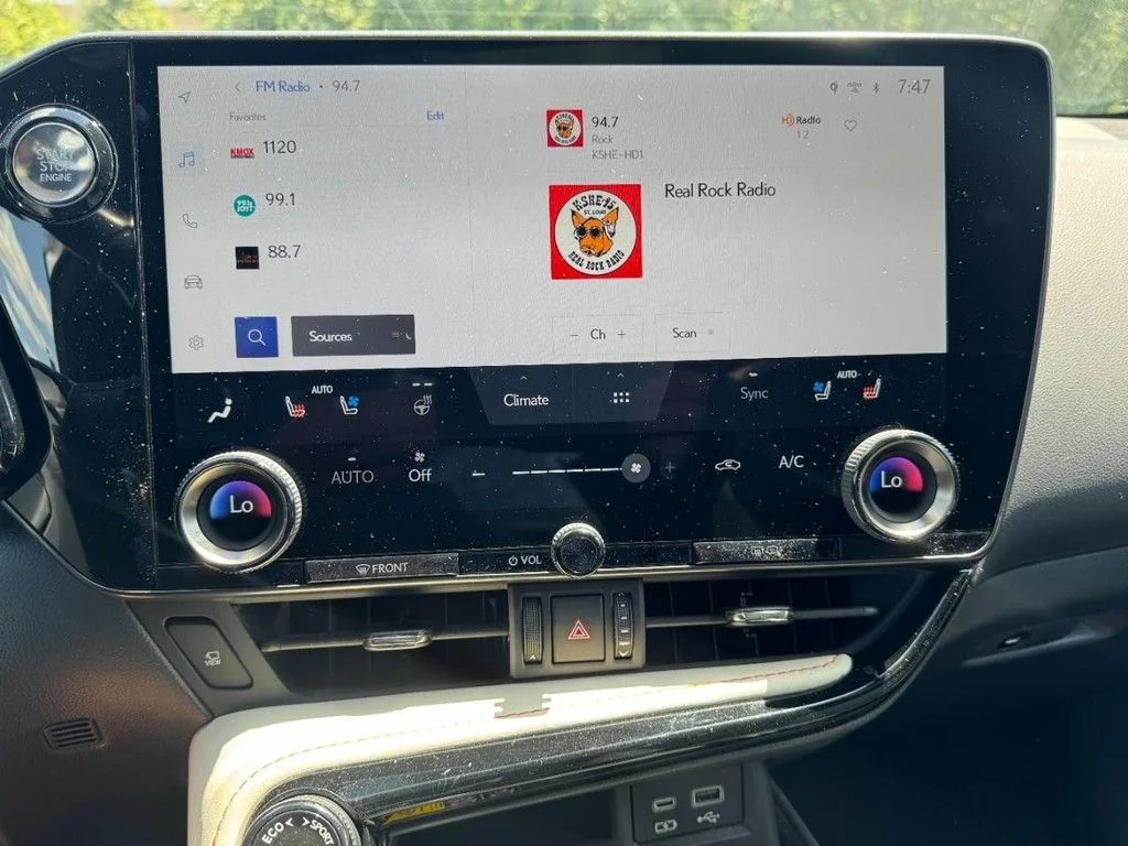 Used 2023 Redline Lexus 350 Luxury image 20