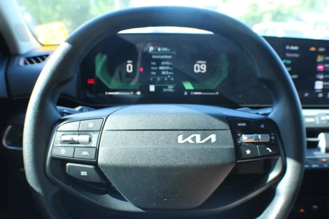 Used 2025 Interstellar Gray Kia LXS image 7