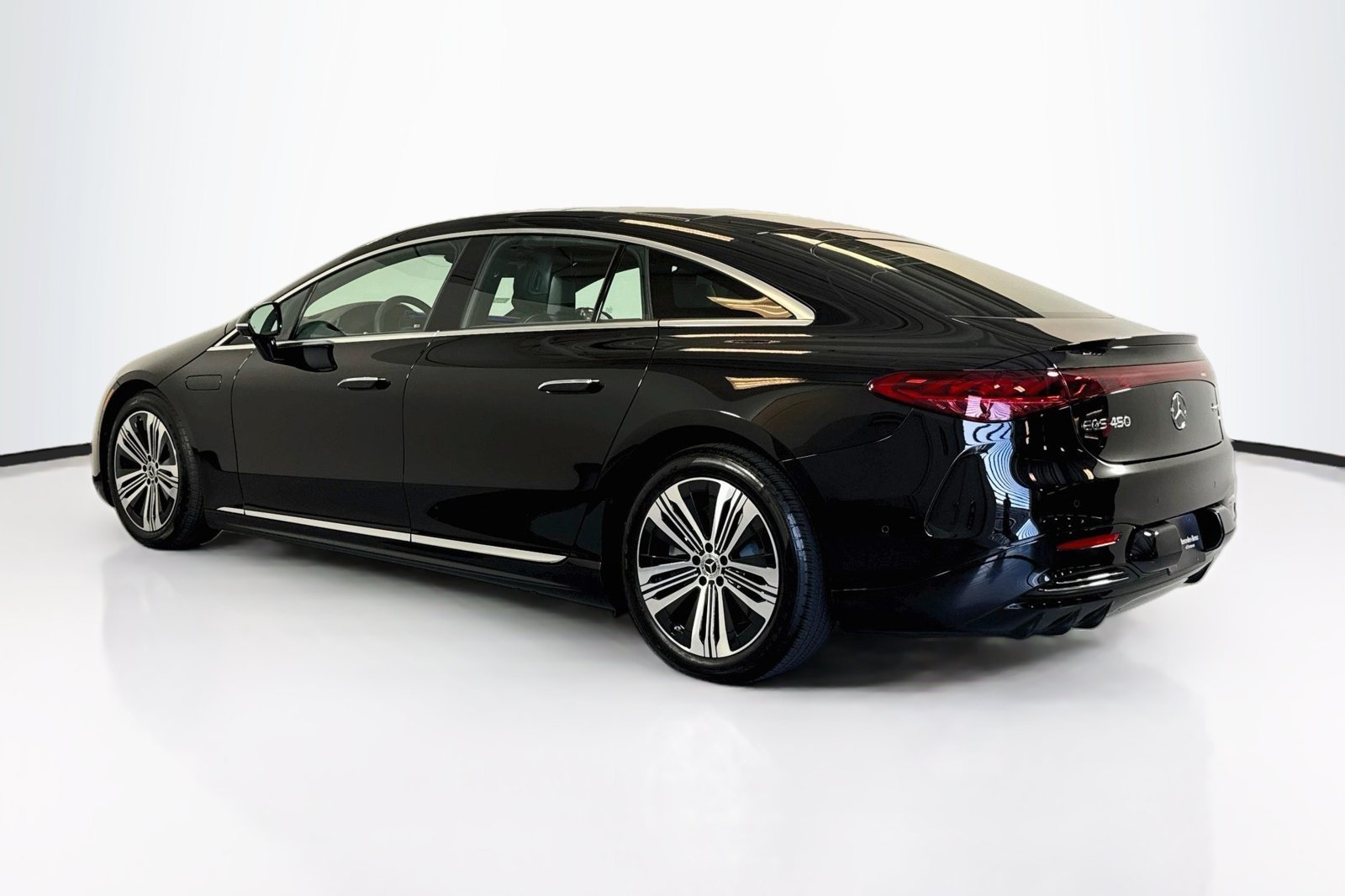 New 2026 Obsidian Black Metallic Mercedes-Benz EQS 450 image 7