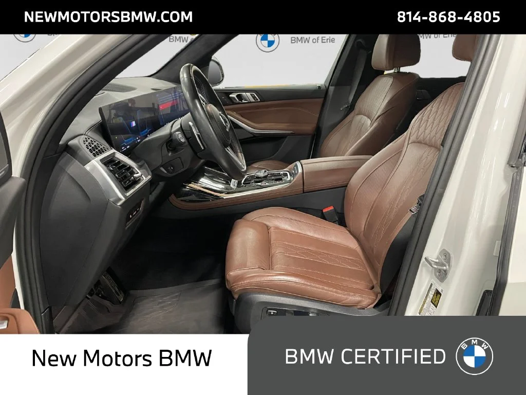 Used 2024 White Metallic BMW M60i image 9