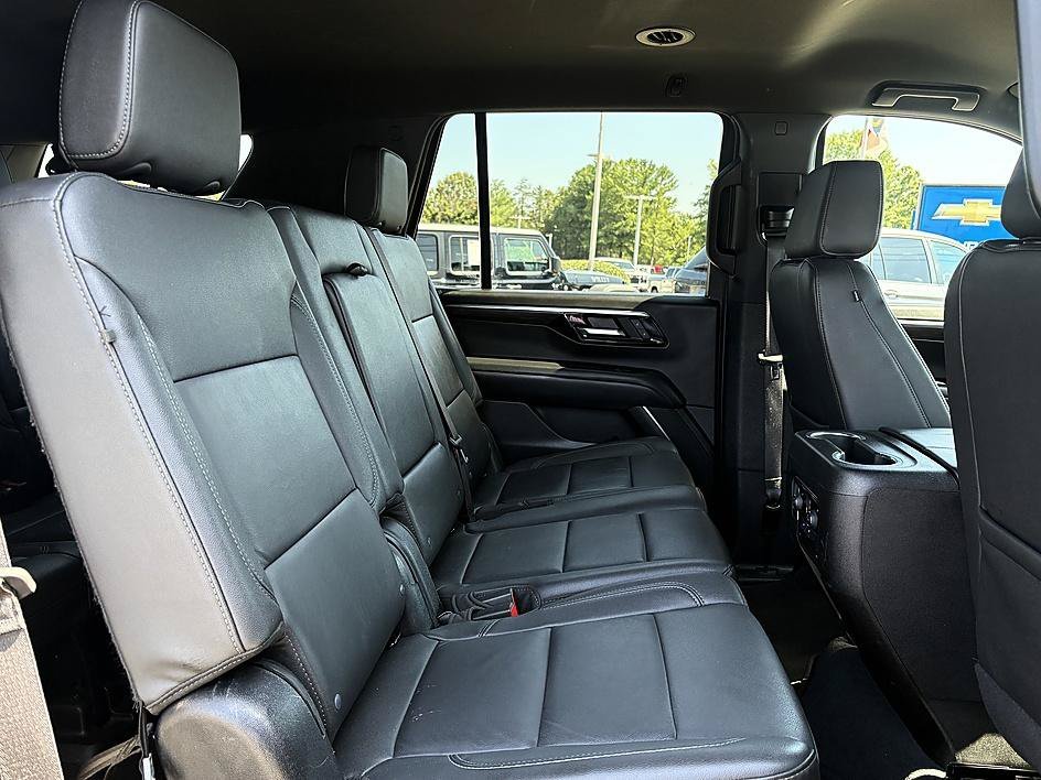 Used 2025 Black Chevrolet LT image 10