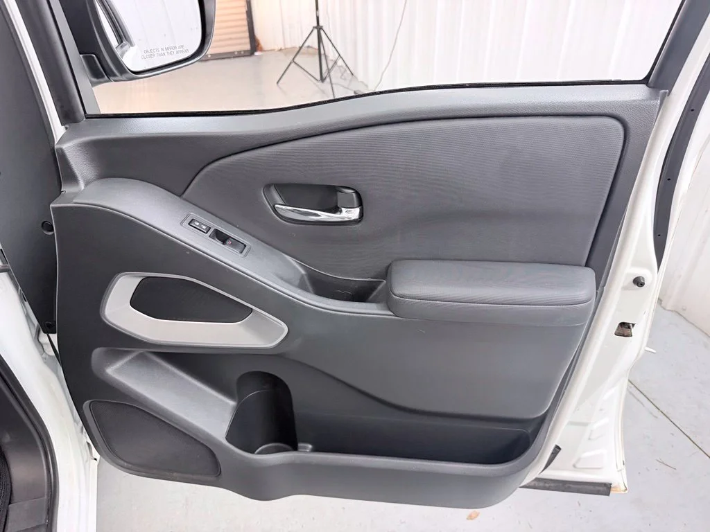 Used 2024 White Nissan SV image 34