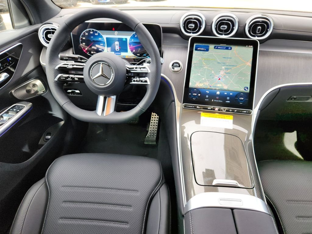 New 2027 MANUFAKTUR Graphite Grey Magno Mercedes-Benz GLC 300 COUPE 4MATIC® image 17