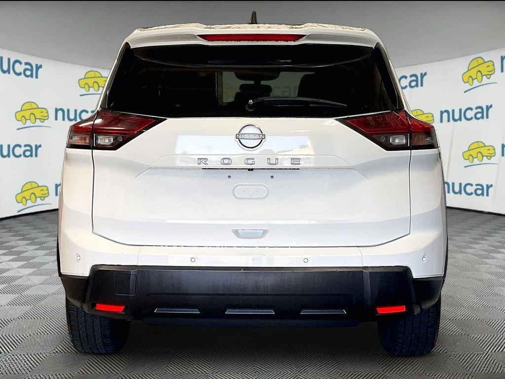 Certified Used 2024 White Nissan S image 5