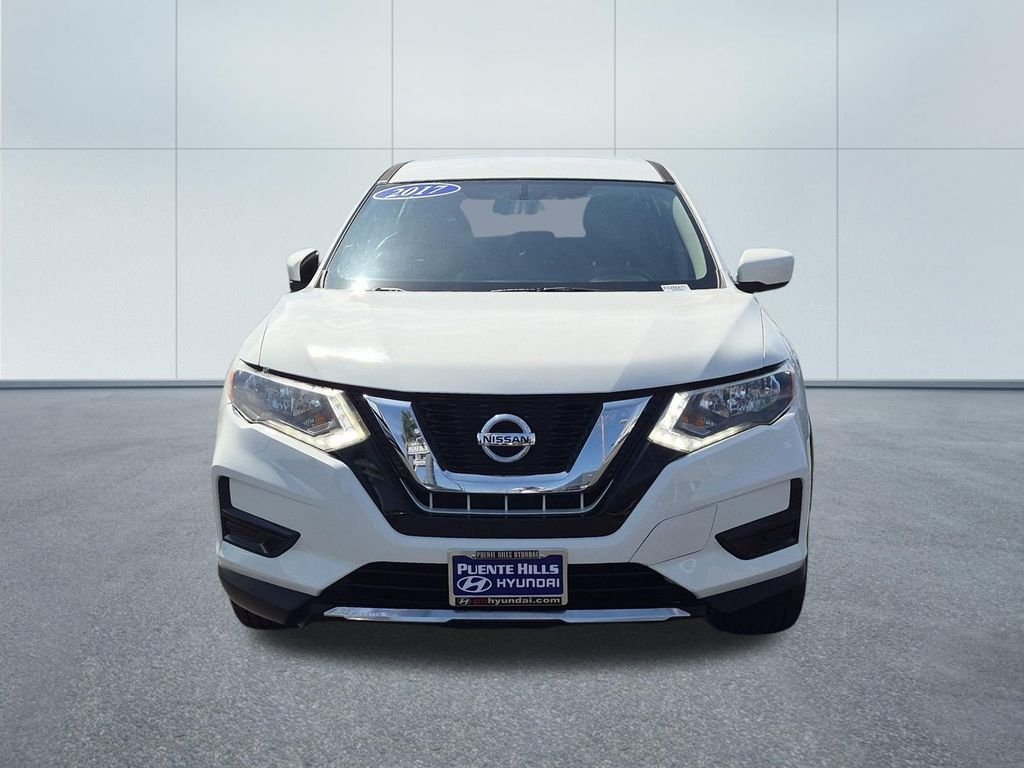 Used 2017 Nissan Rogue S with VIN KNMAT2MT5HP515283 for sale in City of Industry, CA