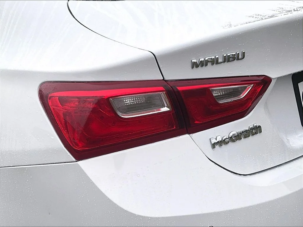 Used 2024 White Chevrolet LT image 25