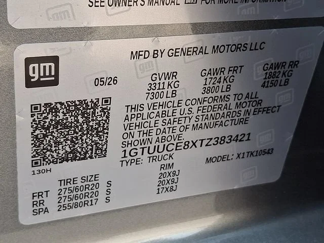 New 2026 Sterling Metallic GMC Elevation image 20
