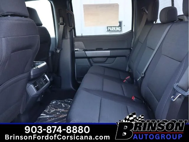 New 2026 Oxford White Ford XLT image 29
