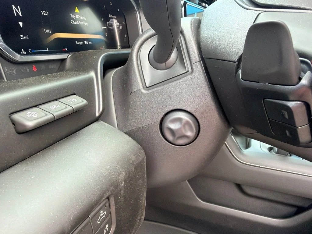 New 2026 White GMC AT4X image 14