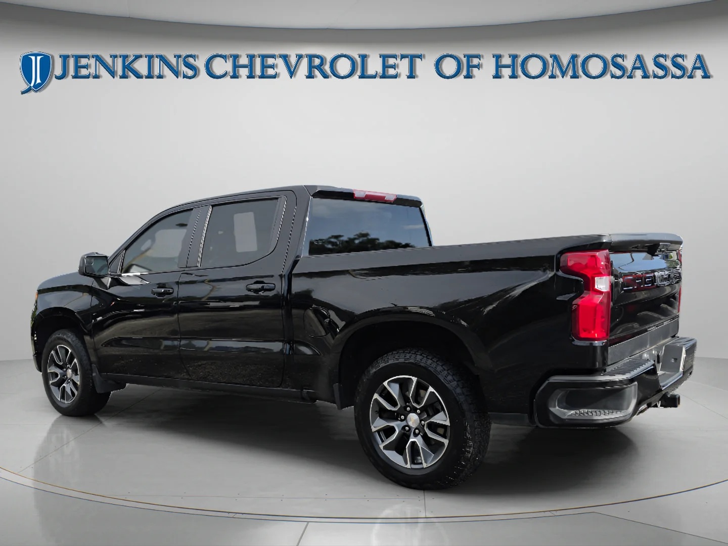 Used 2023 Black Chevrolet RST image 8