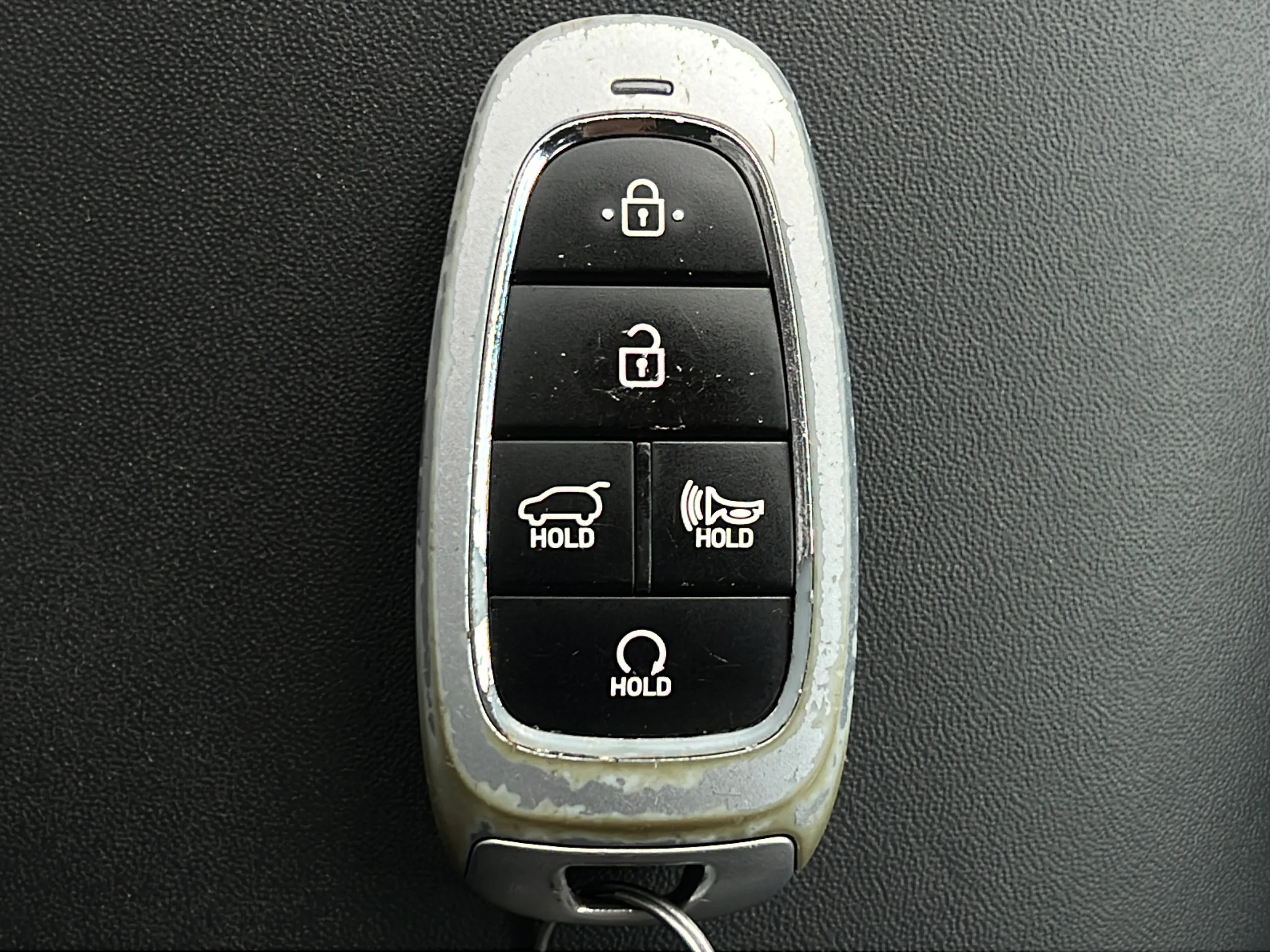Used 2022 Twilight Black Hyundai XRT image 25