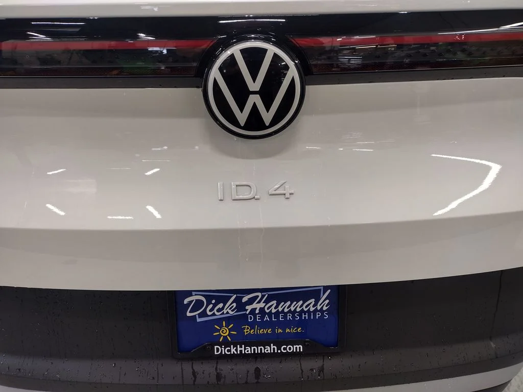 New 2026 White Volkswagen Pro S Plus image 17