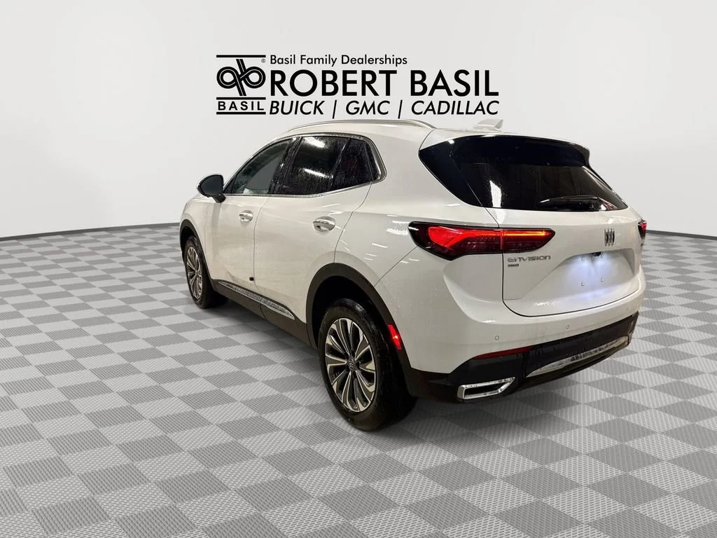 New 2026 Iridescent White Tricoat Buick Preferred image 6