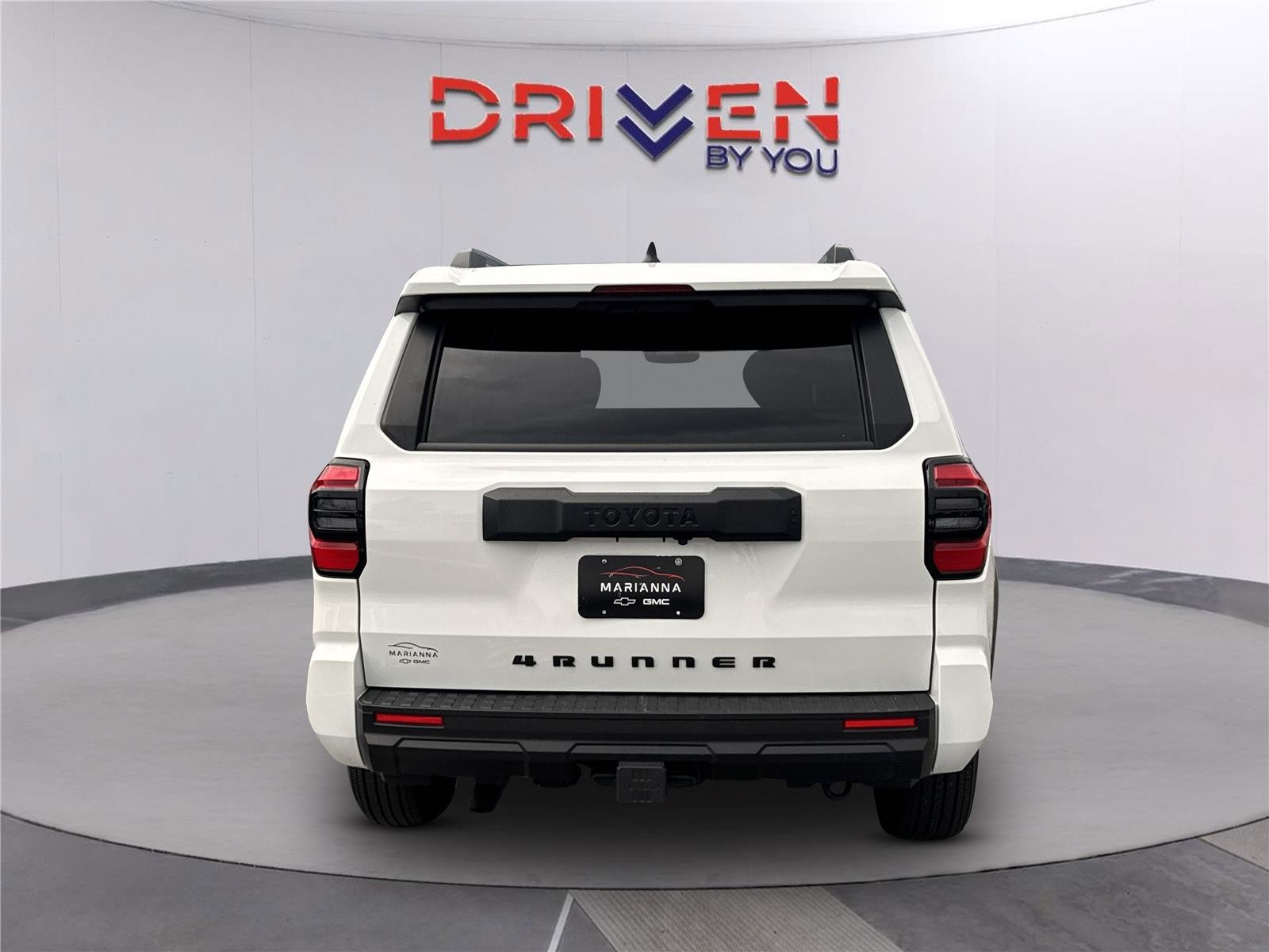 Used 2025 Ice Cap Toyota SR5 image 5