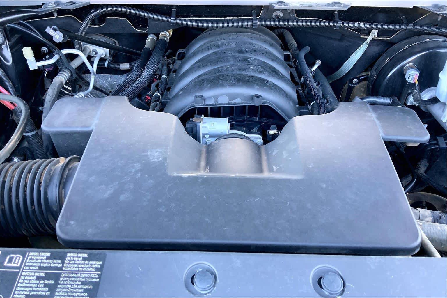 Used 2018 Black Chevrolet LT image 33