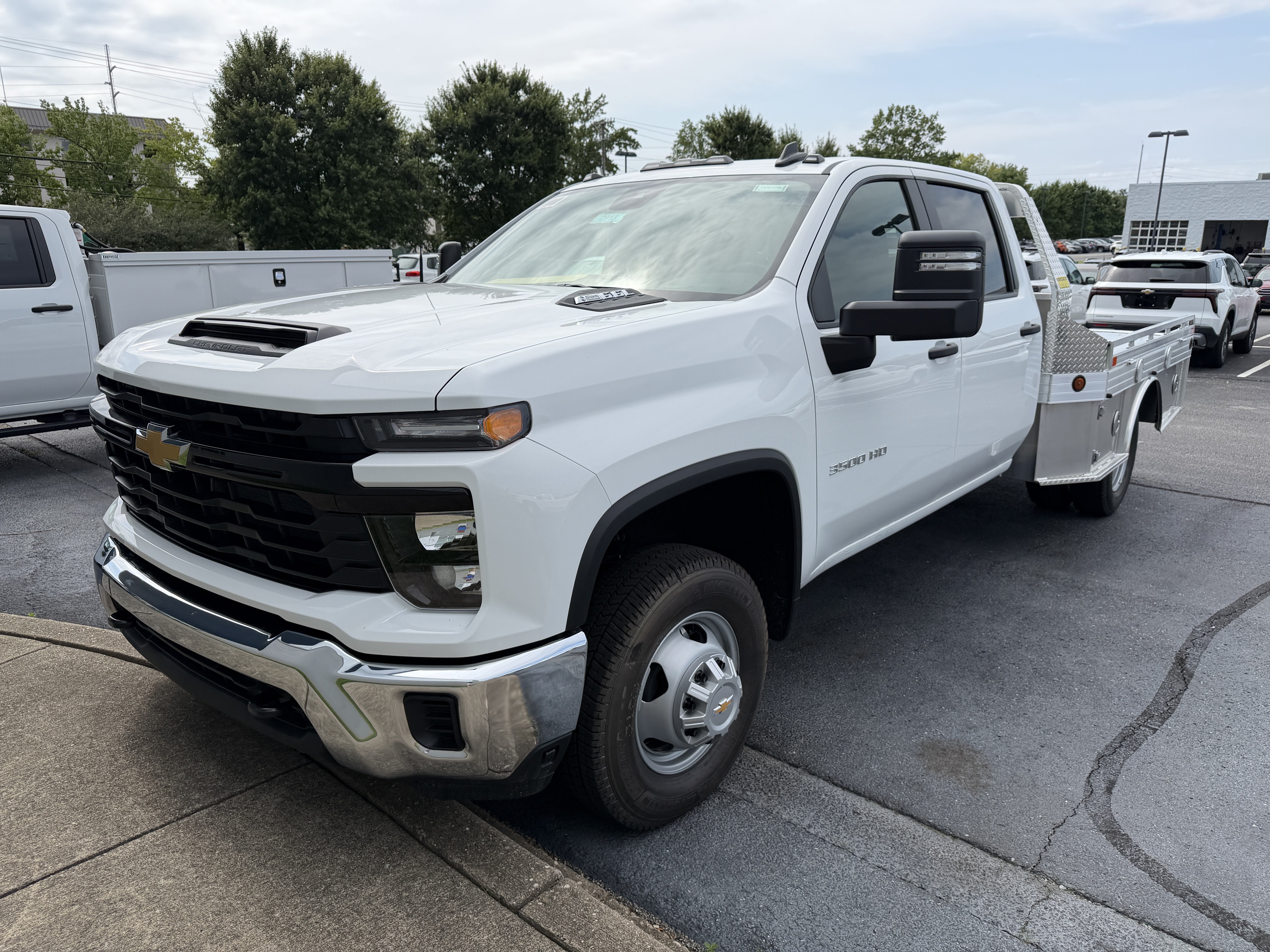 New 2026 Summit White Chevrolet Work Truck image 4