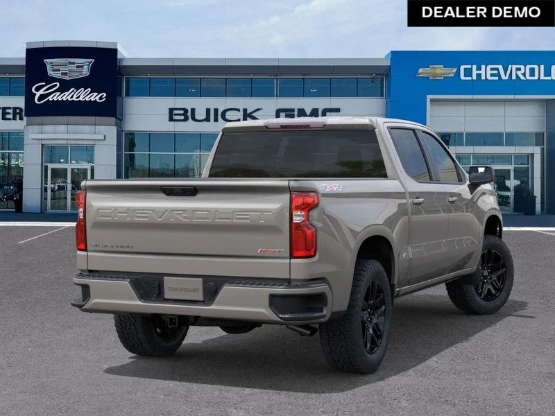 Used 2026  Chevrolet RST image 4