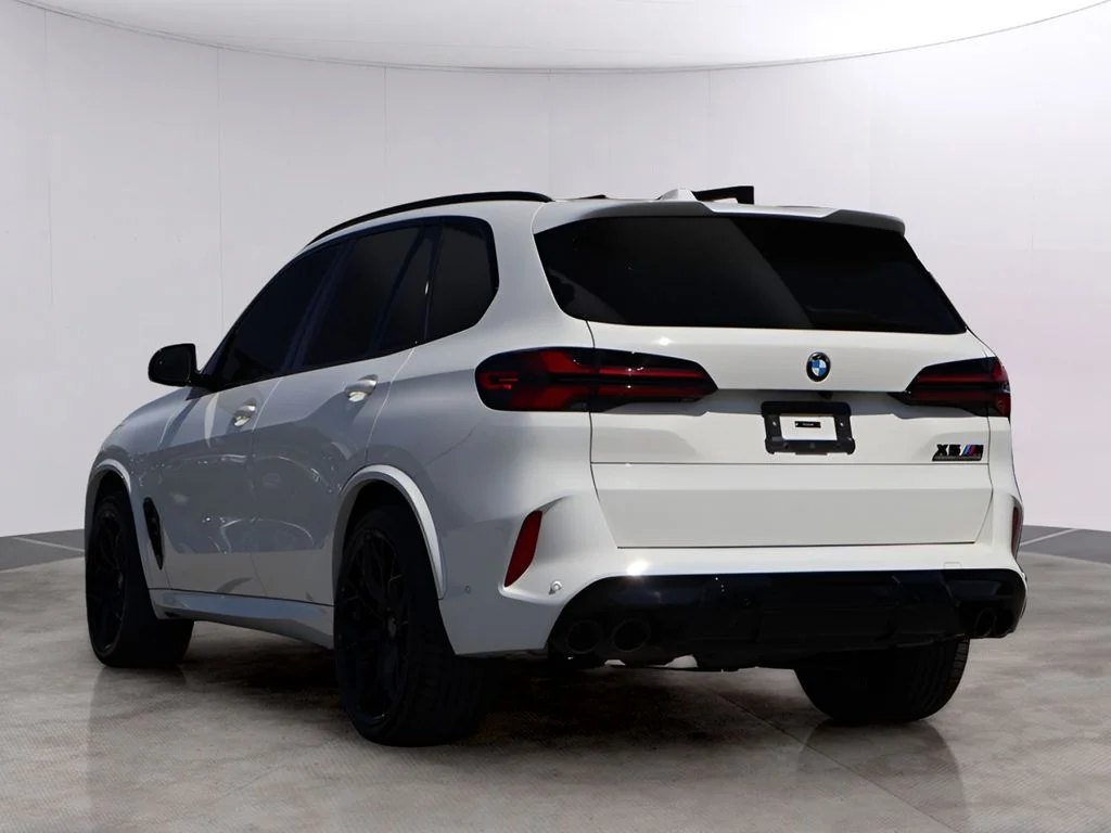Used 2024 Alpine White BMW Competition image 5