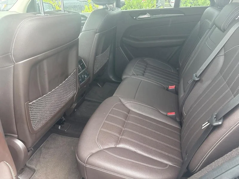 Used 2019  Mercedes-Benz GLE 400 image 6