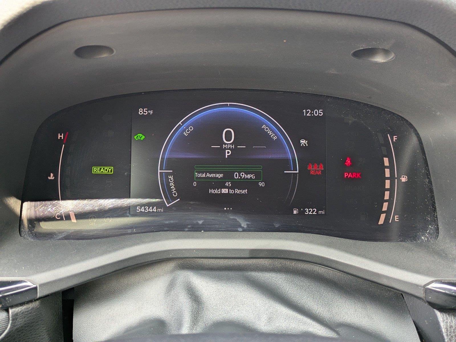 Certified Used 2025  Toyota LE image 24