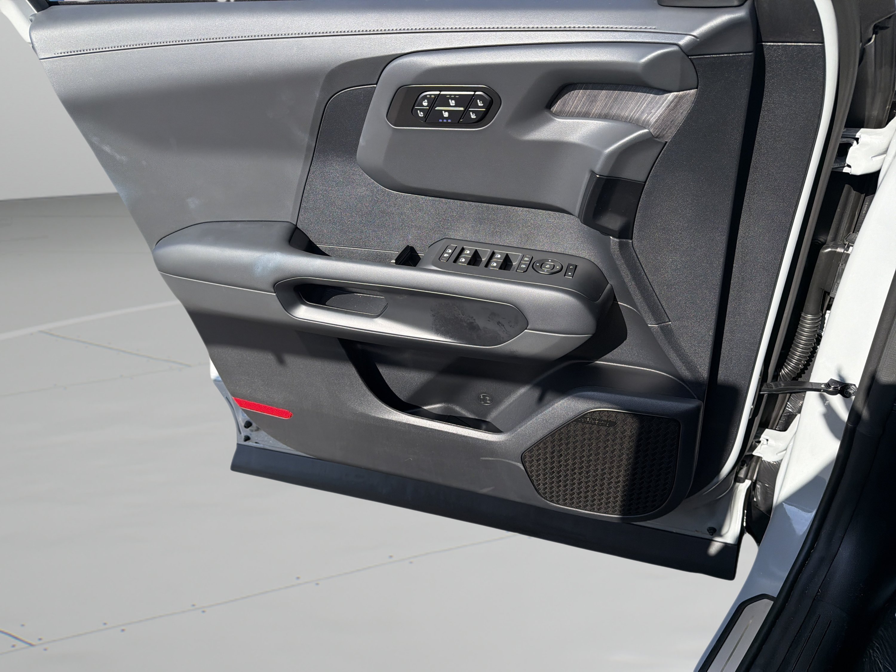 New 2027 Wolf Gray Kia X-Line SX Prestige image 20
