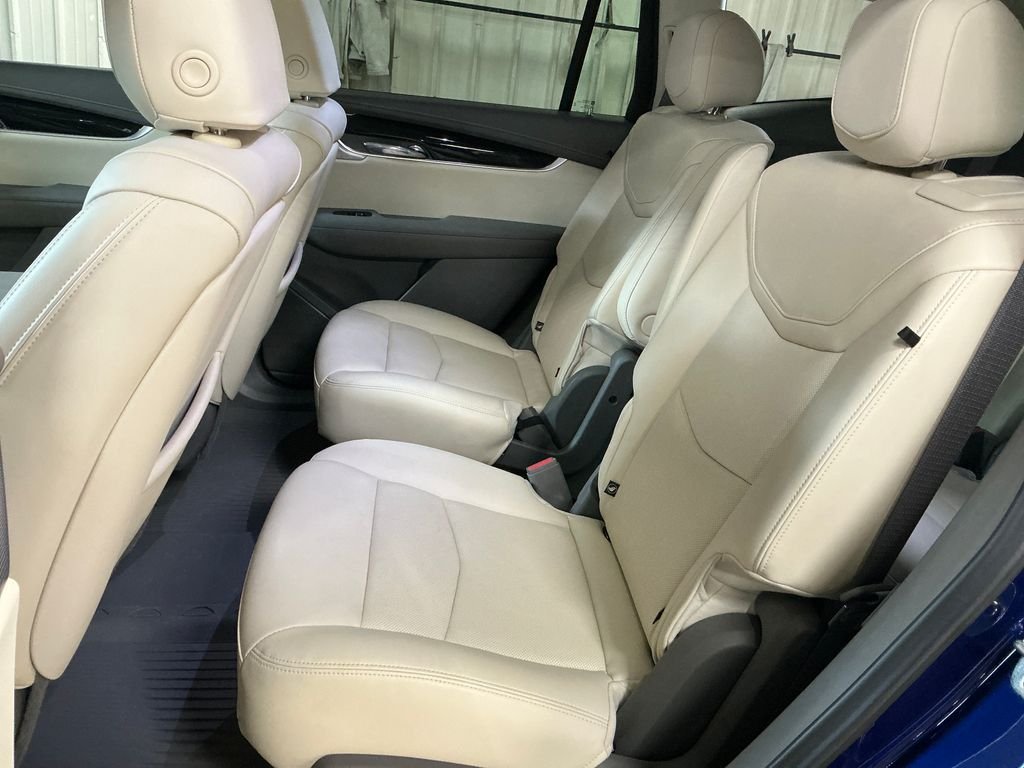 Used 2025 Blue Cadillac Premium Luxury image 27
