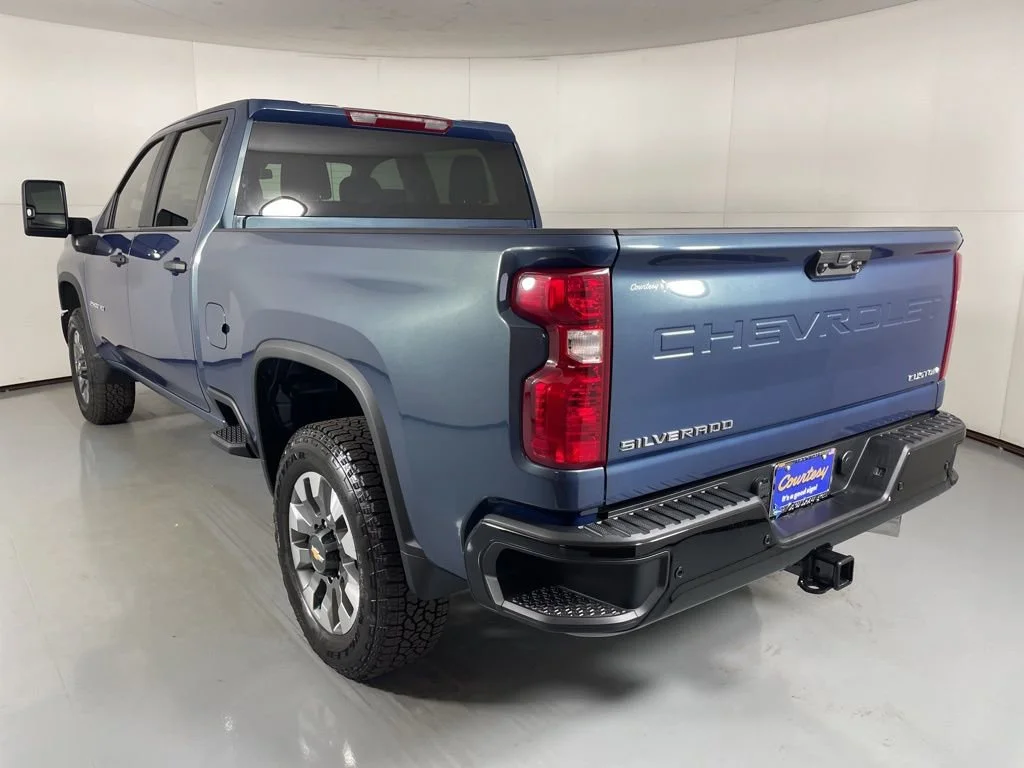 New 2026 Lakeshore Blue Metallic Chevrolet Custom image 7