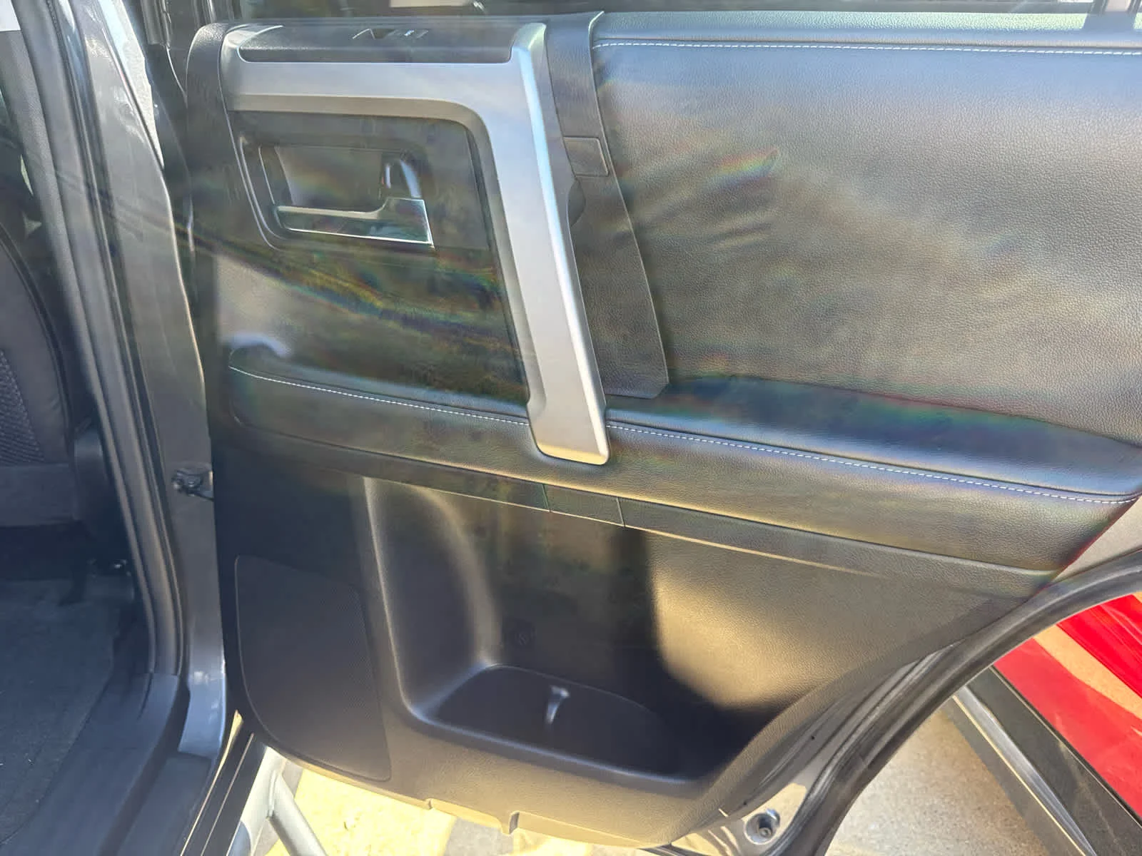 Used 2014 Magnetic Gray Metallic Toyota SR5 Premium image 16