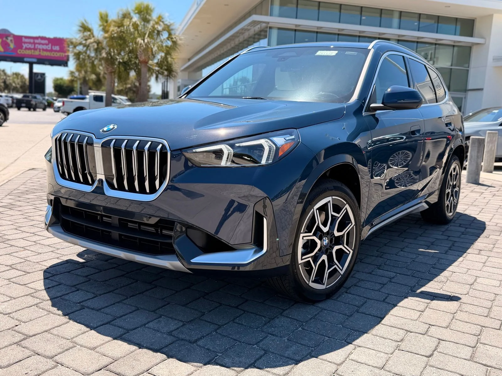 2026 BMW X1 xDrive28i's photo