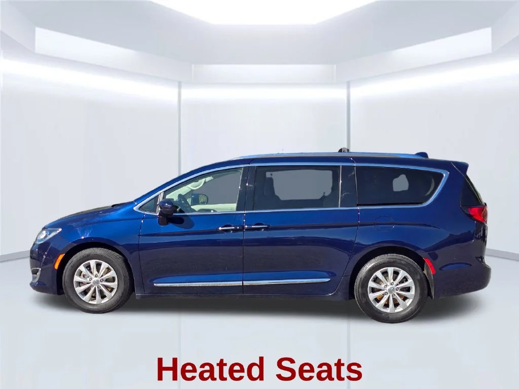 Used 2018 Blue Chrysler Touring L Plus image 18