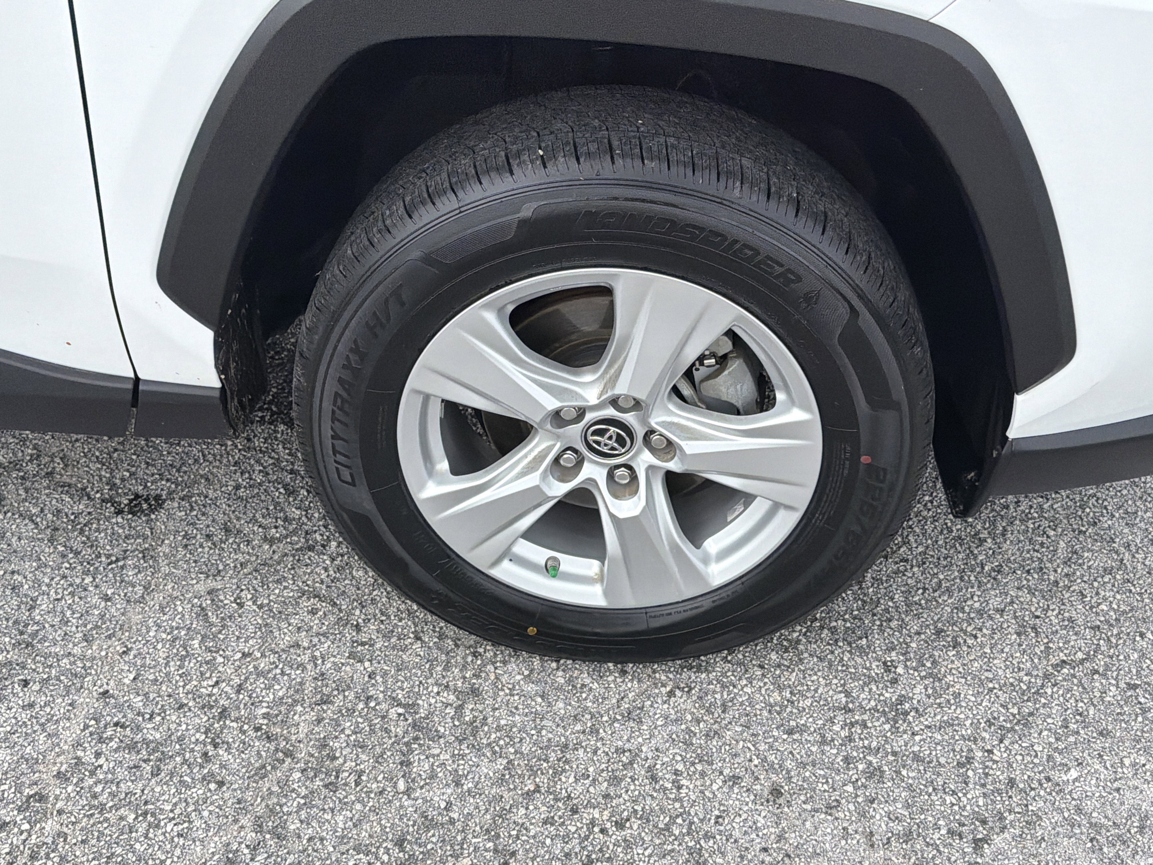 Used 2019 Super White Toyota XLE image 16