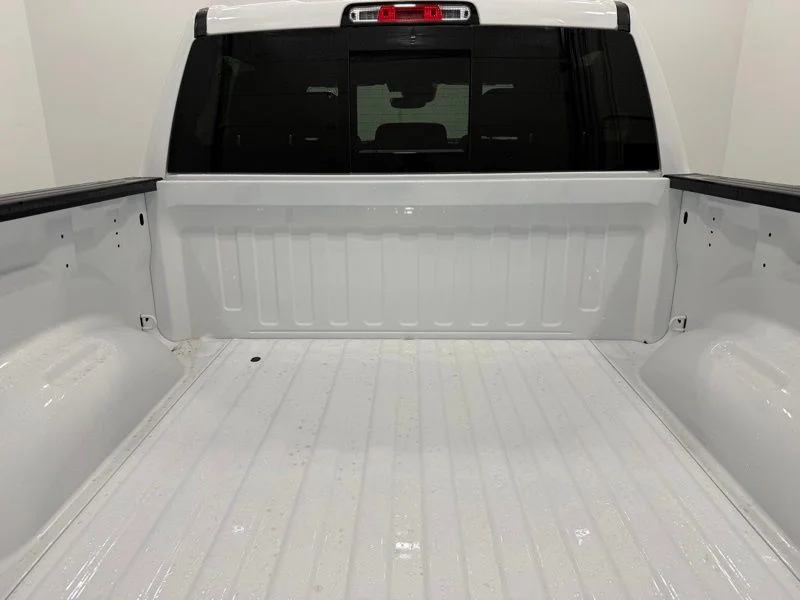 New 2026 Bright White Clear-Coat Exterior Paint RAM Big Horn/Lone Star image 9