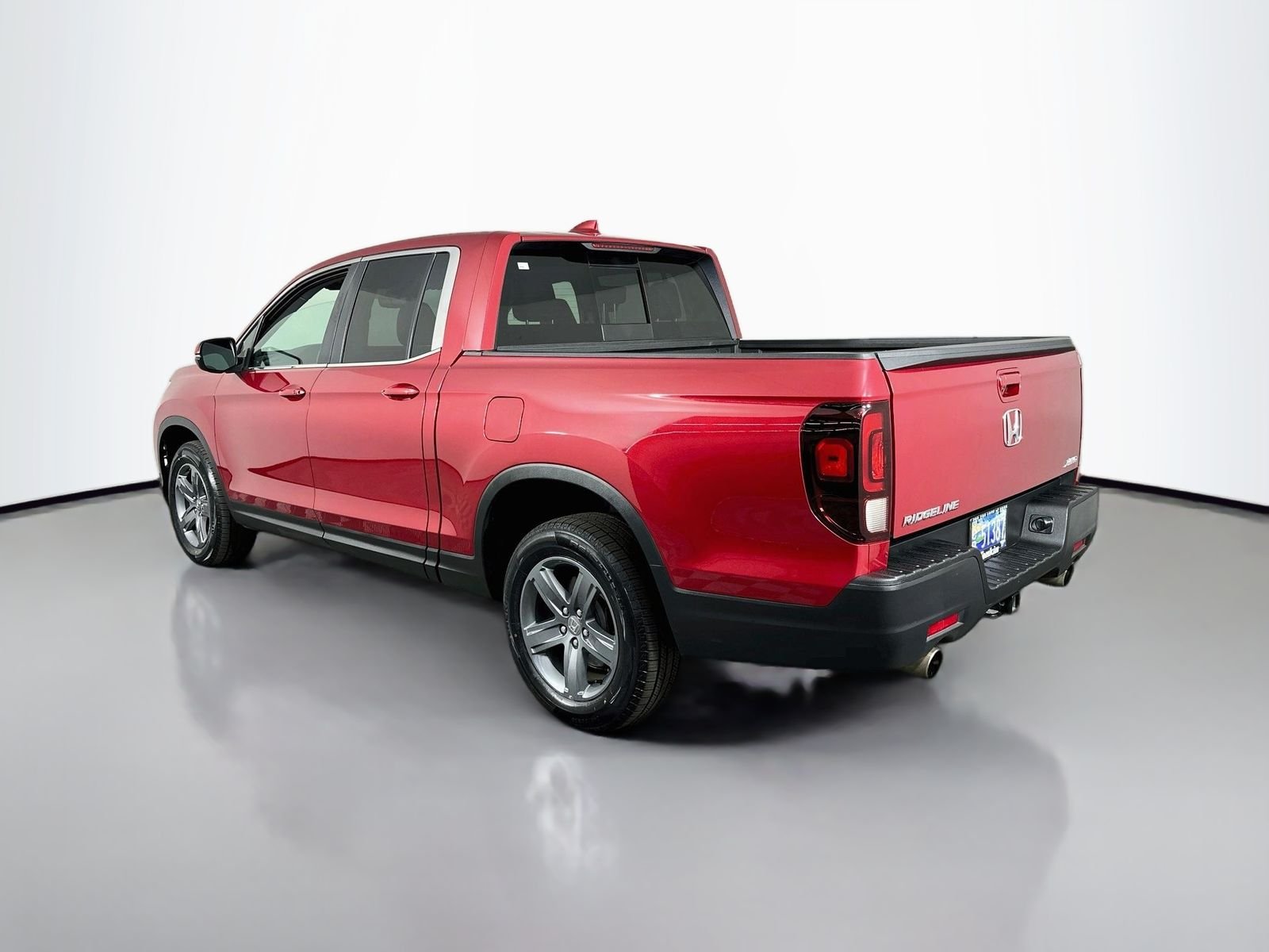 Used 2021 Radiant Red Metallic II Honda RTL image 5