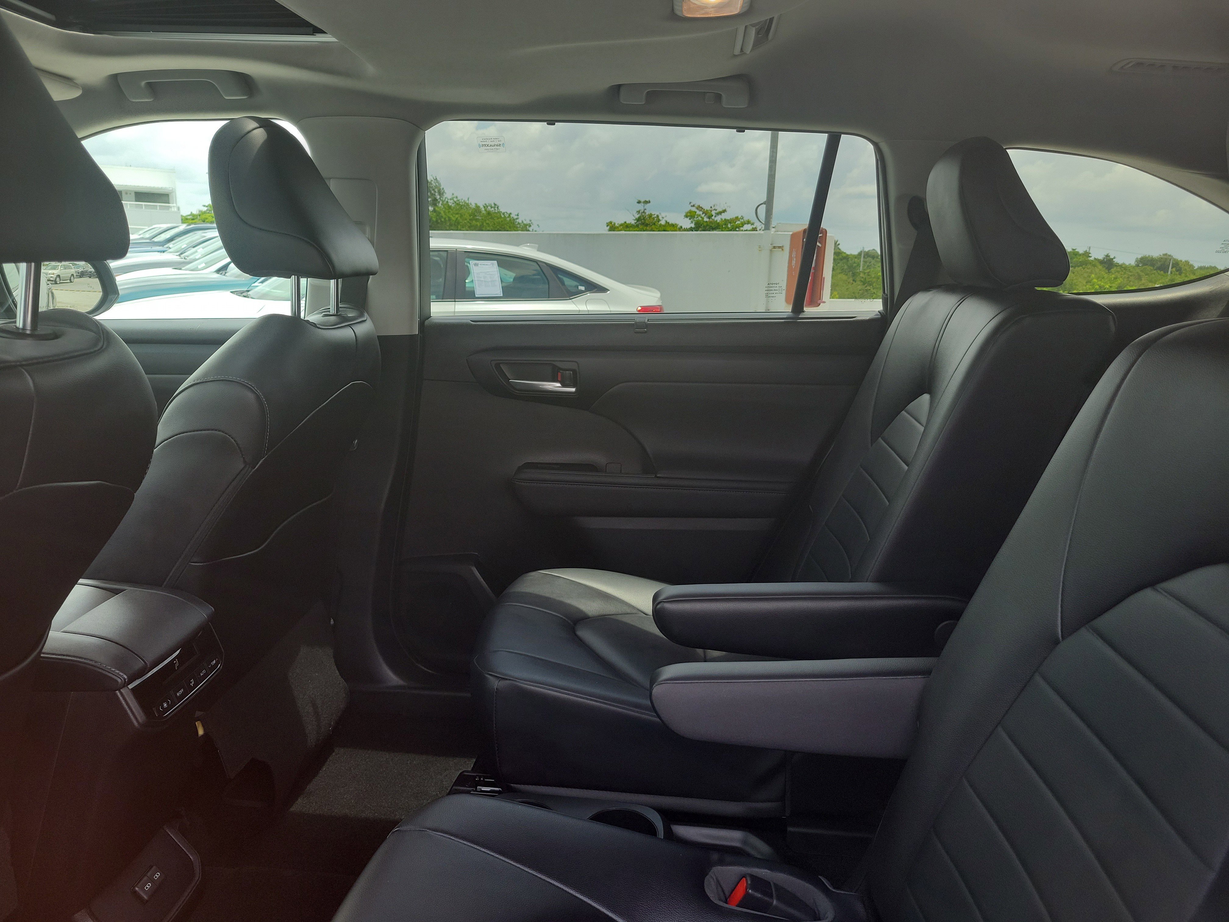 Used 2023 Magnetic Gray Metallic Toyota XLE image 17