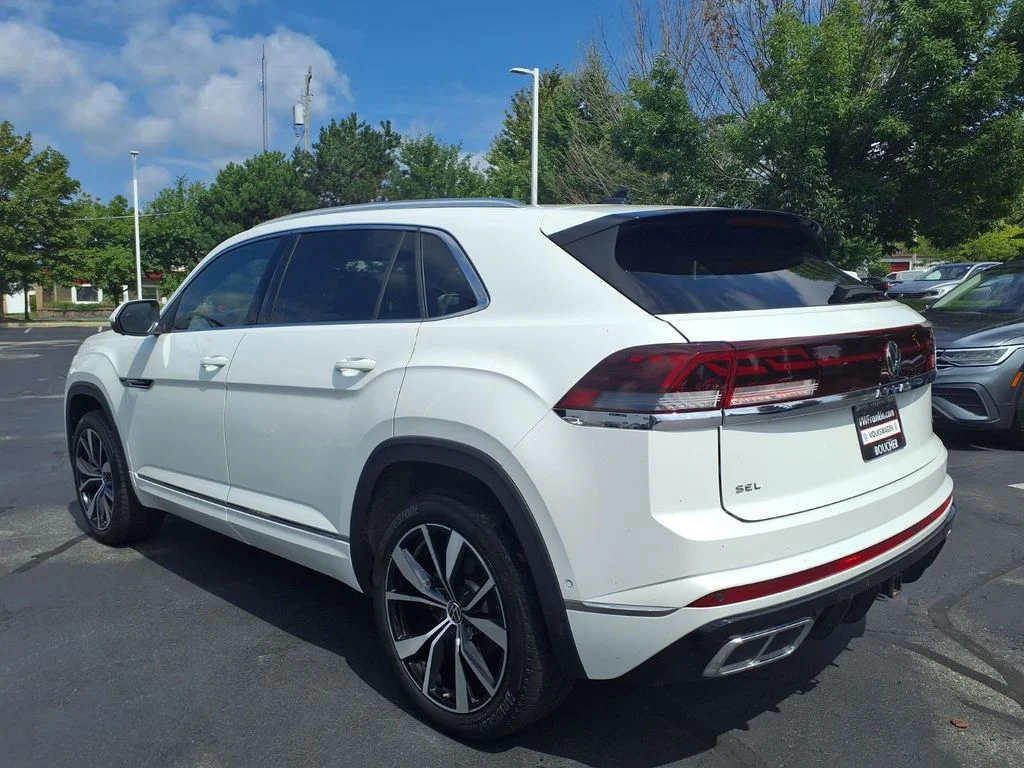 Certified Used 2024 Opal White Volkswagen 2.0T SEL Premium R-Line image 4