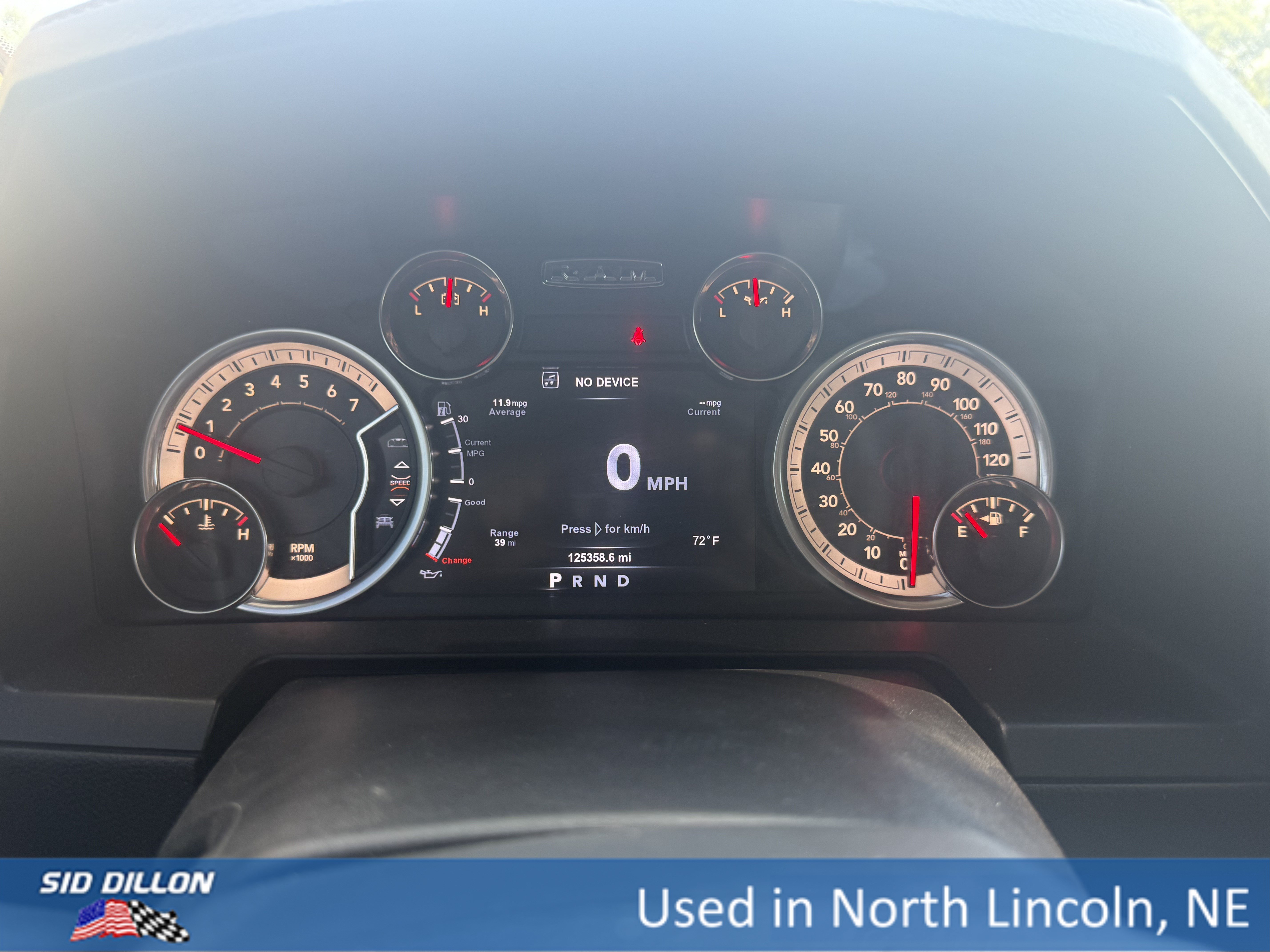 Used 2015 Bright White Clearcoat Ram Laramie image 9