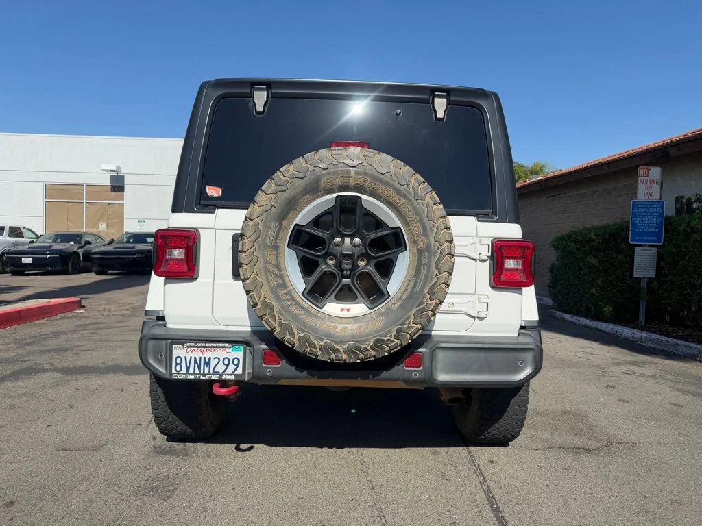 Used 2021 White Jeep Unlimited Rubicon image 12
