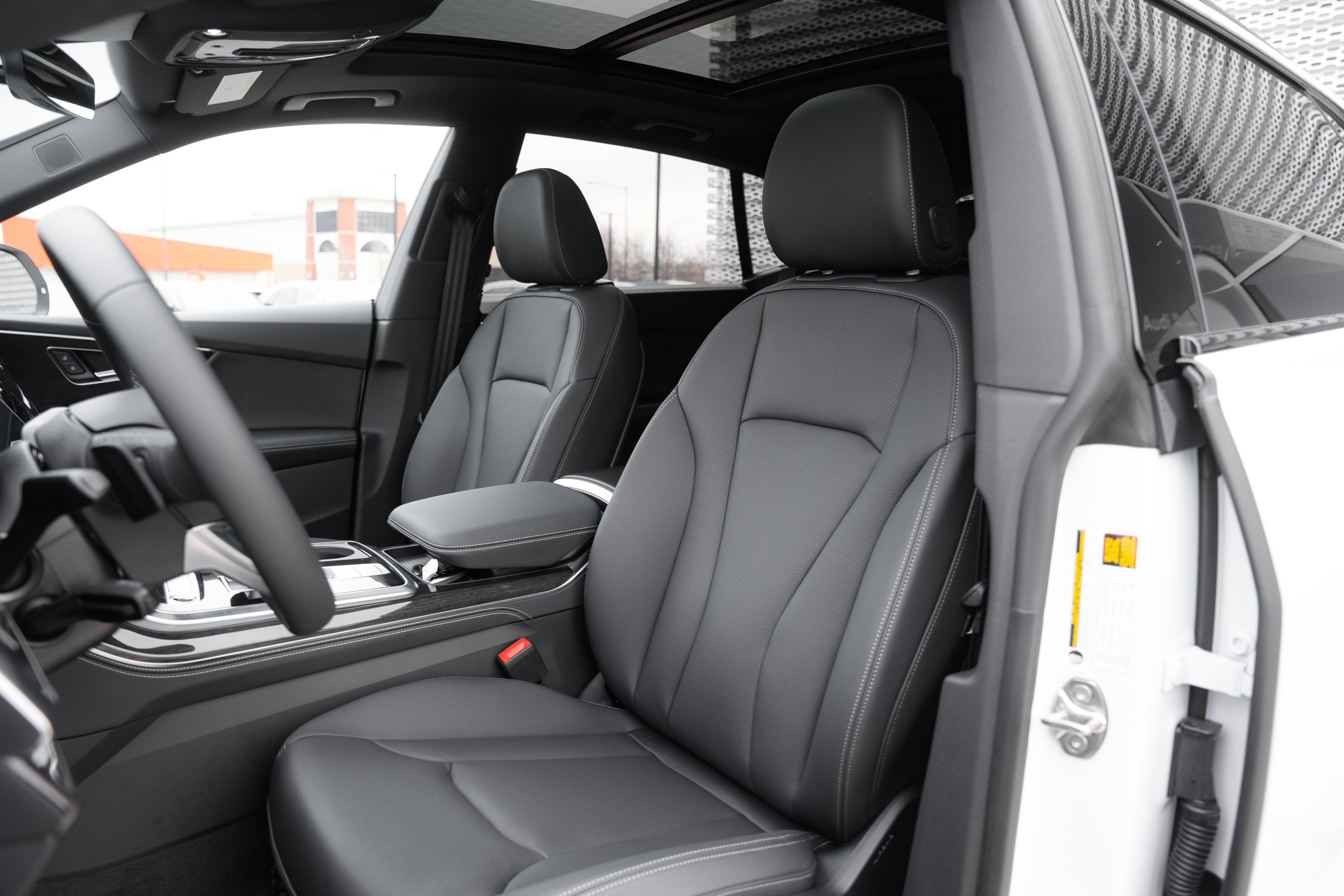 2026 Audi Q8 Premium Plus - Photo 24