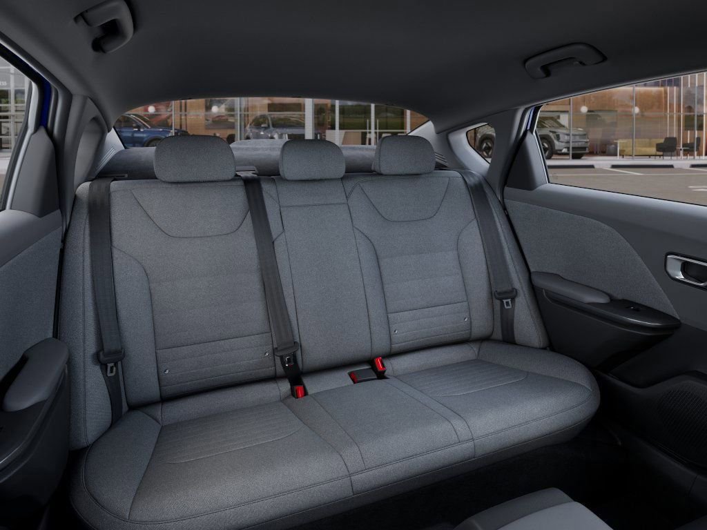 2025 Kia K4 EX - Photo 16
