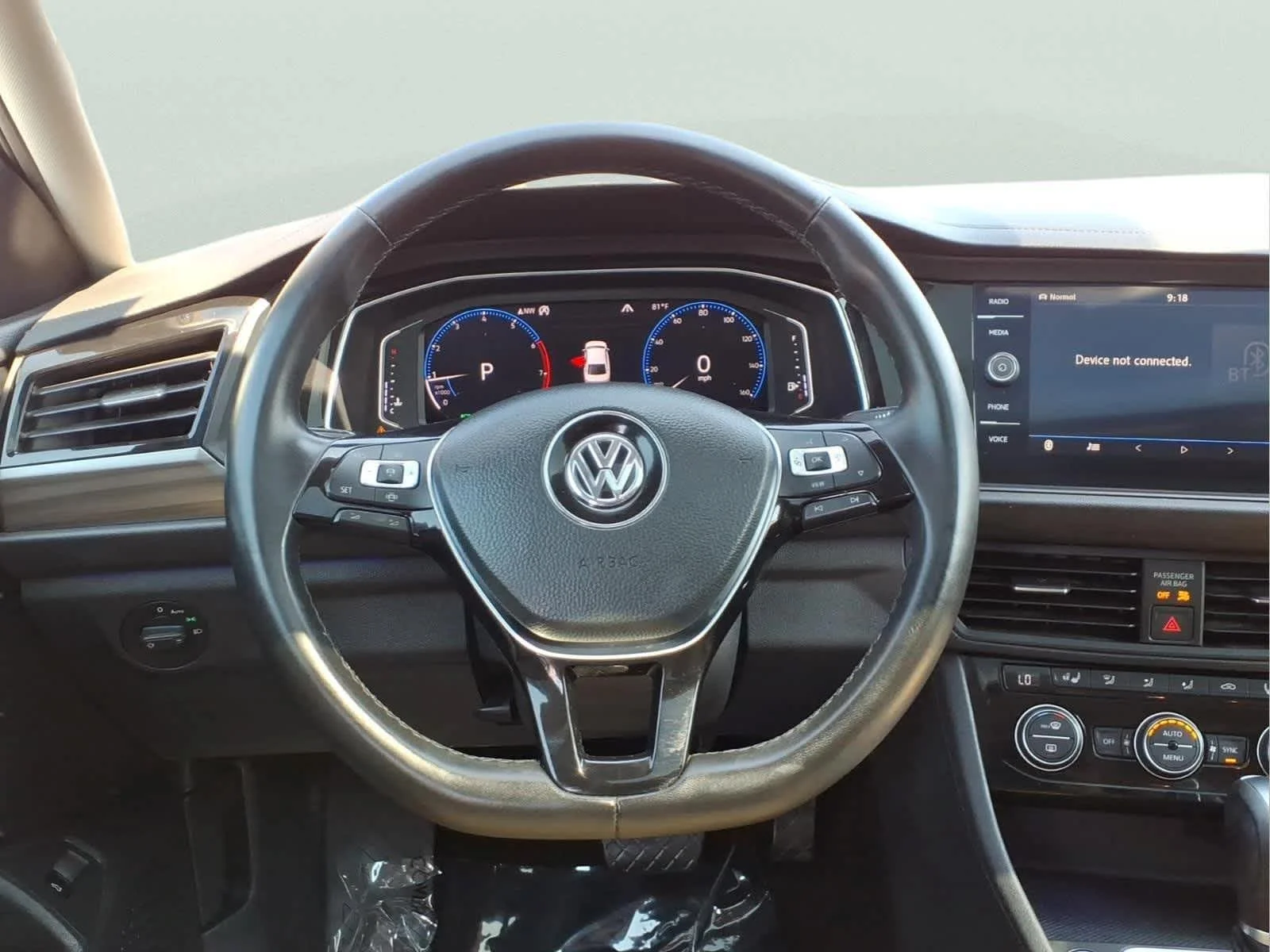Used 2019 Pure White Volkswagen SEL image 19