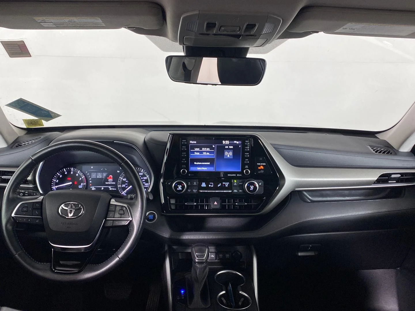 Used 2021 Magnetic Gray Metallic Toyota XLE image 31
