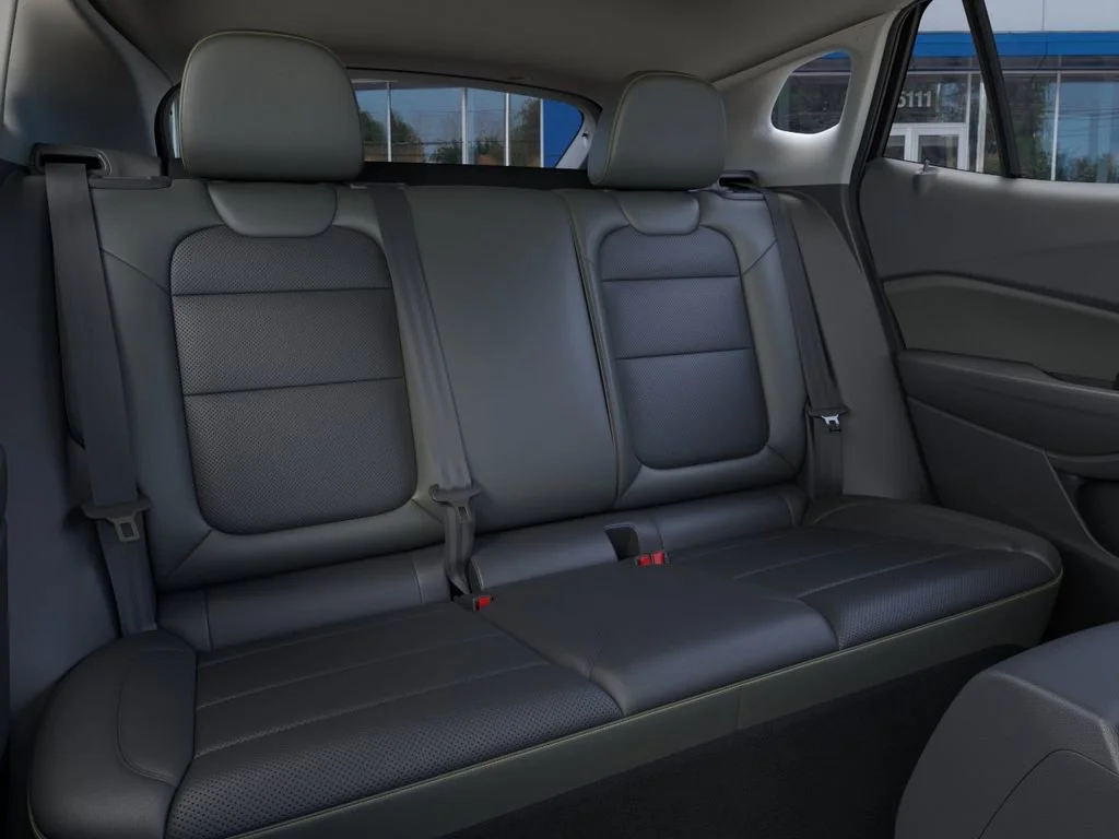 New 2026 Mosaic Black Metallic Chevrolet ACTIV image 17
