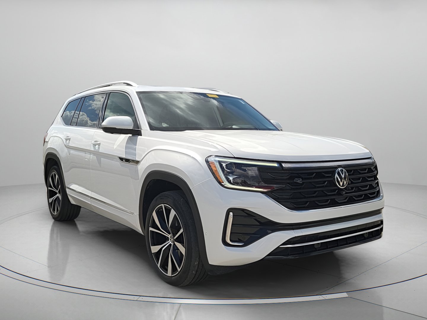 2024 Volkswagen Atlas SEL Premium R-Line