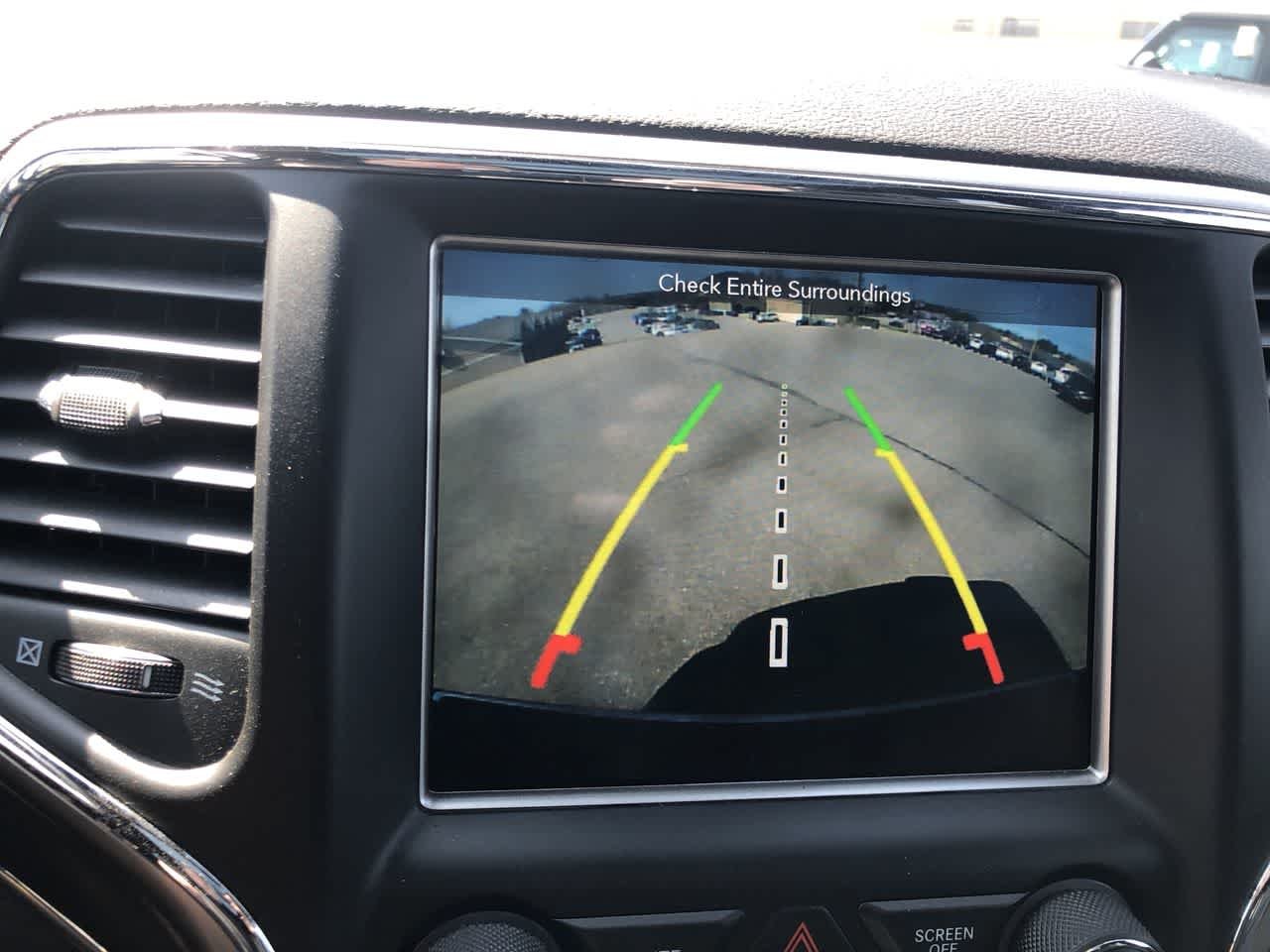 Used 2018 Velvet Red Pearlcoat Jeep Limited image 23