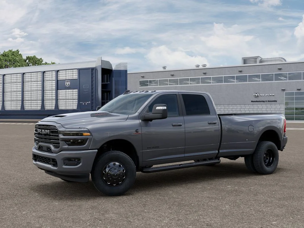 New 2026 Ceramic Gray Clear-Coat Exterior Paint RAM Laramie image 2