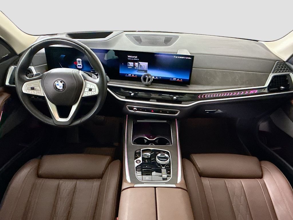Used 2024 Alpine White BMW xDrive40i image 13